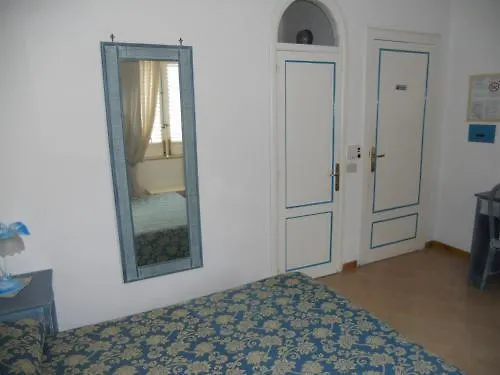Poseidon 3* Липари