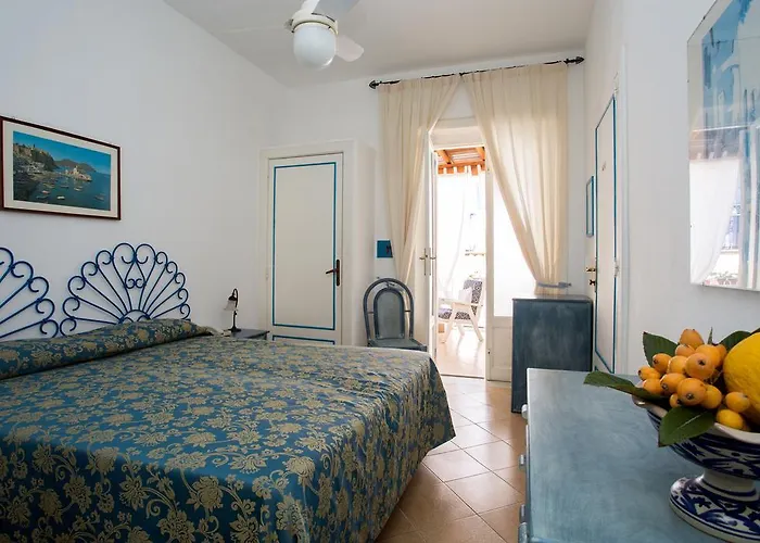 波塞登酒店 3* 利帕里